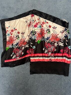 bebe Floral Off-Shoulder Top in Black, White, Pink & Red